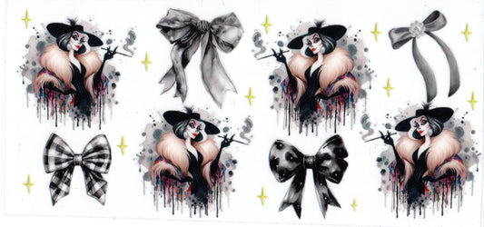 Cruella Christmas bows