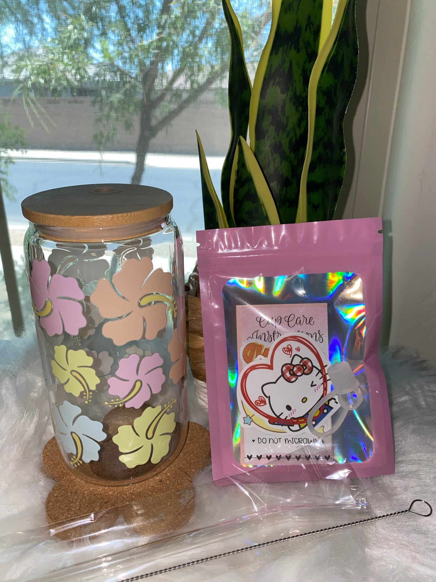 Hawaiian Floral 16oz